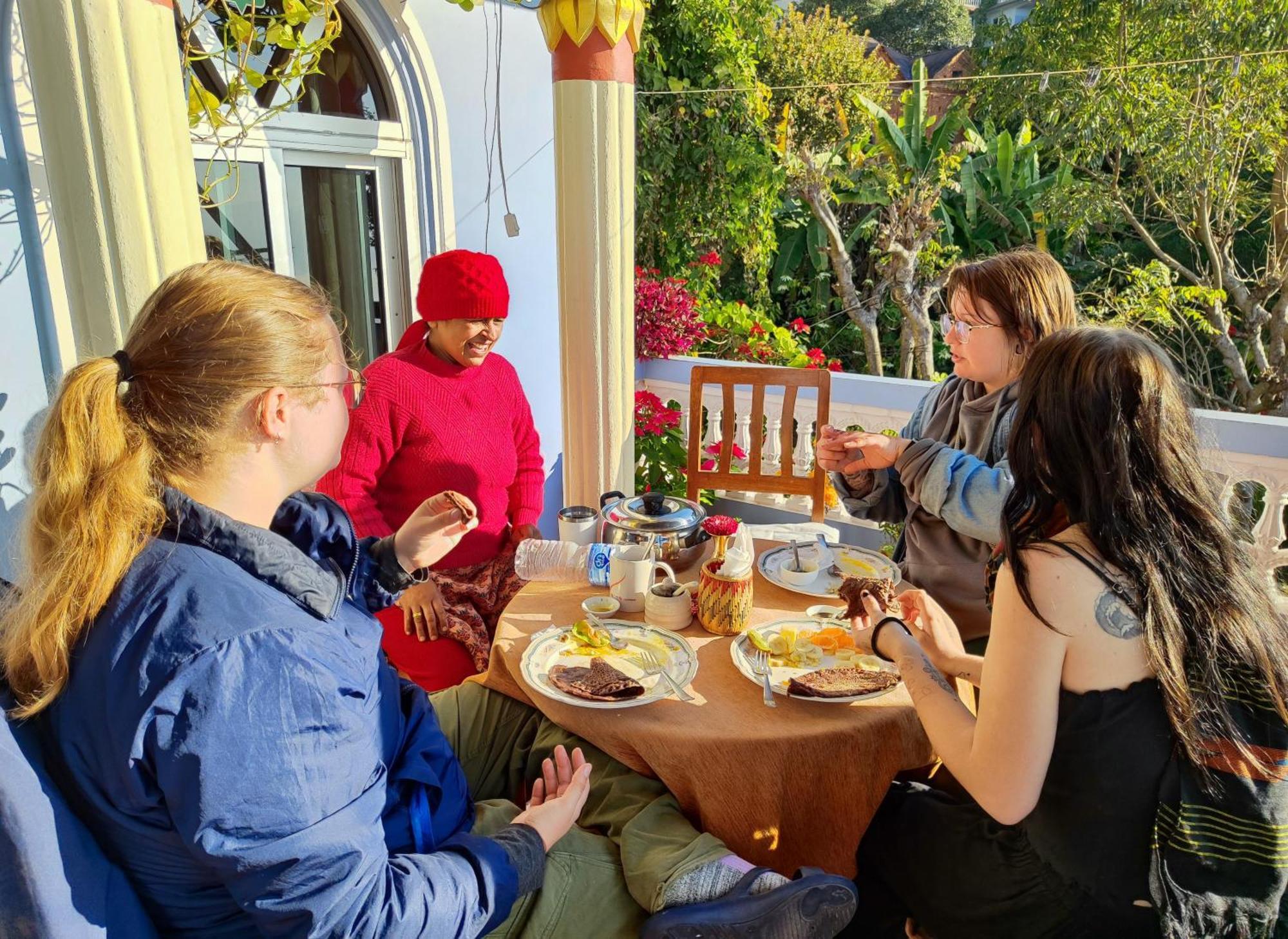 Horizon Homestay Tānsen Buitenkant foto