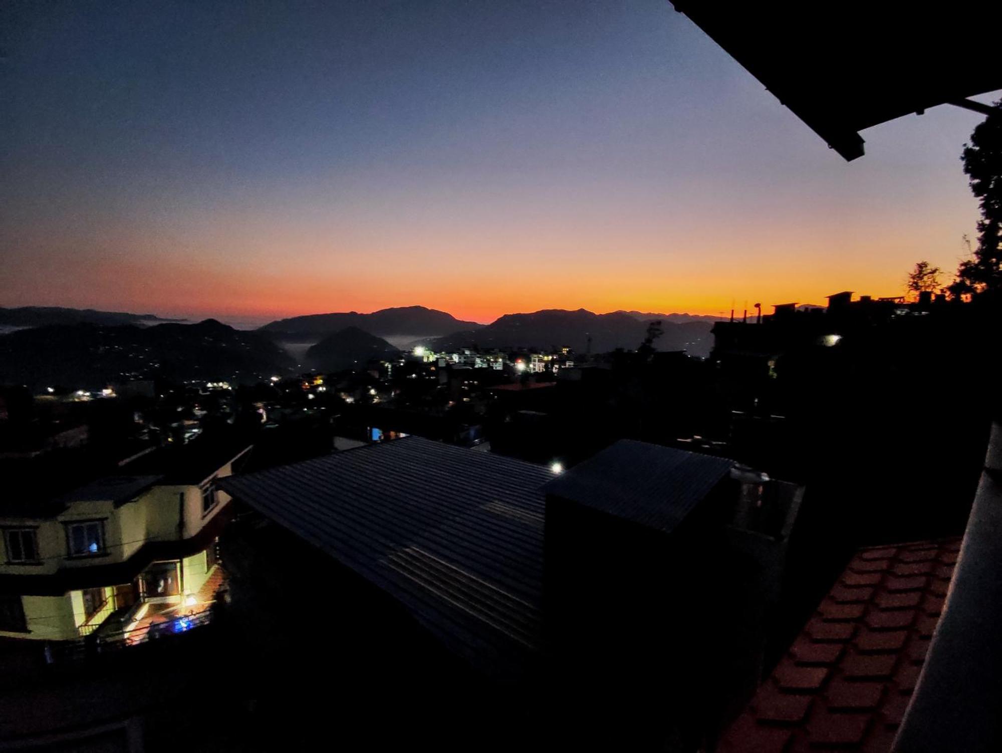 Horizon Homestay Tānsen Buitenkant foto